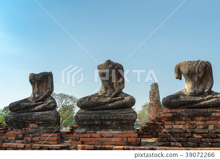 Thailand-Ayutthaya-Ruins-Wat Chaiwatthanaram Thailand-Ayutthaya-Ruins-Wat Chaiwatthanaram 39072266