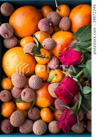 Gift set. Red oranges and mini tangerines Gift set. Red oranges and mini tangerines 39072749
