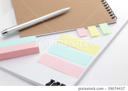 Sticky image 39074437