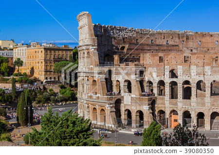 Coliseum in Rome Italy 39080350