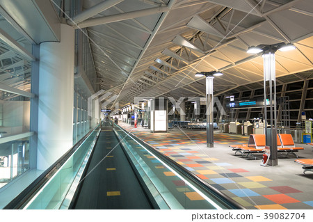 在Centrair限制區內，移動人行道和終端 39082704