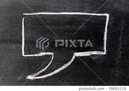 White chalk hand drawing in square bubble speech White chalk hand drawing in square bubble speech 39083119