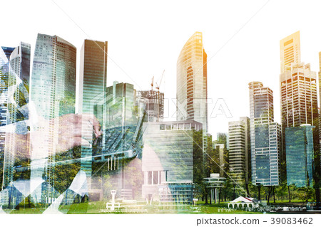 success businesswoman using Laptop  39083462