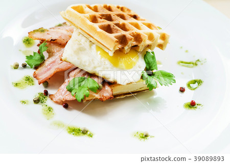 breakfast 39089893