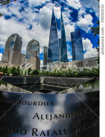 世貿中心和世界貿易中心一號樓 39092010