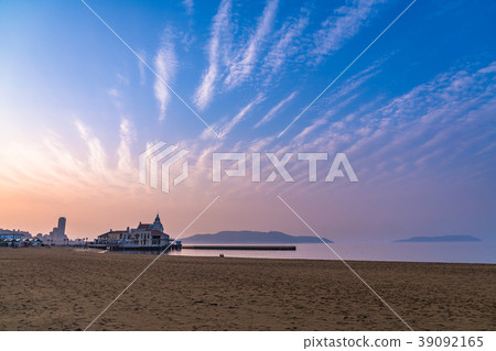 "Fukuoka Prefecture" Seaside mochi sunset 39092165