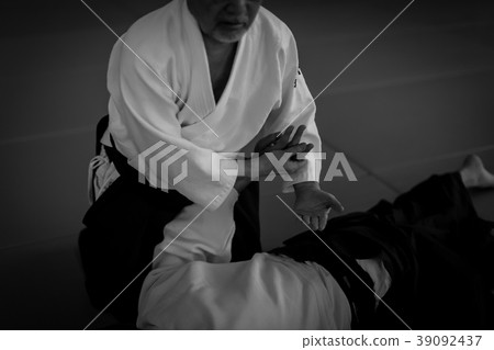 道場 人 人物 39092437