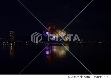Lake Biwa Large Fireworks Festival Lake Biwa Large Fireworks Festival 39093924