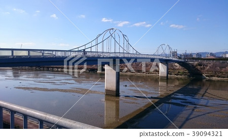 瀨戶市安北河人行橋 39094321
