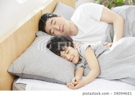 生活，臥室，爸爸，兒子，韓國人 39094681