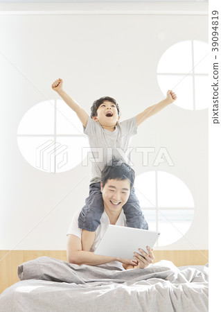 Life, Bedroom, Dad, Son, Korean 39094819