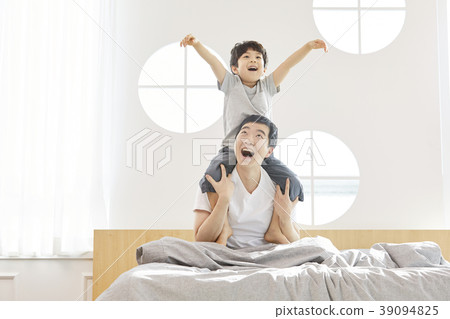 生活，臥室，爸爸，兒子，韓國人 39094825