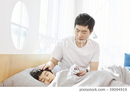 生活，臥室，爸爸，兒子，韓國人 39094919