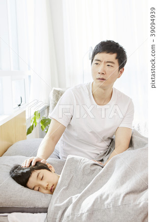 Life, Bedroom, Dad, Son, Korean 39094939