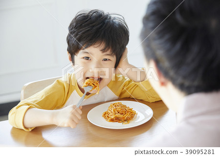 Life, Food, Eating, Dad, Son, Korean Life, Food, Eating, Dad, Son, Korean 39095281