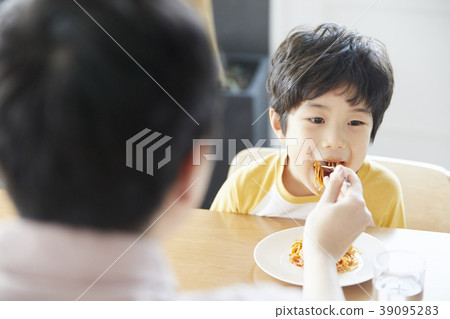 Life, Food, Eating, Dad, Son, Korean Life, Food, Eating, Dad, Son, Korean 39095283