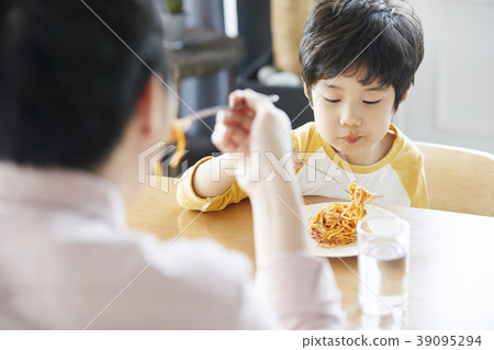 Life, Food, Eating, Dad, Son, Korean Life, Food, Eating, Dad, Son, Korean 39095294