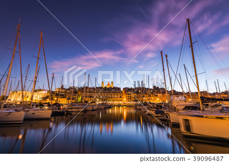 Beautiful sunset in Three Cities harbor,Malta 39096487