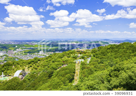 Kobe City Tarumi Ward and Nishi Ward from the top of Hakubushiyama Kobe City Tarumi Ward and Nishi Ward from the top of Hakubushiyama 39096931