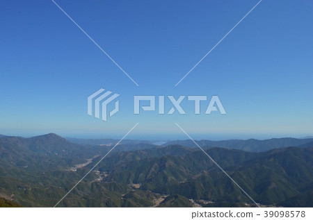 查看從山頂 39098578