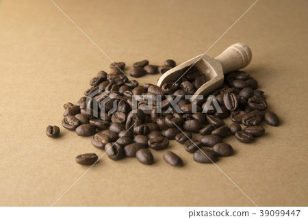Coffee beans  39099447