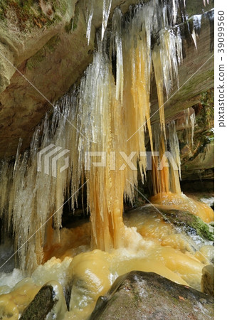Icicles in Teplice rocks in Czech republic 39099560