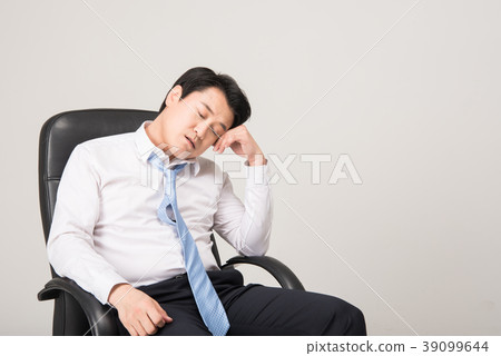 商人,中年,CEO 商人,中年,CEO 39099644