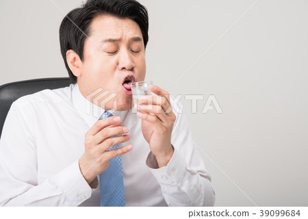 Businessman, Middle-aged, CEO 39099684