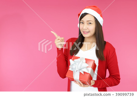 聖誕節圖像禮物微笑婦女指導 聖誕節圖像禮物微笑婦女指導 39099739