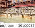 Beautiful Fountain of Joy on central square, Siena 39100032