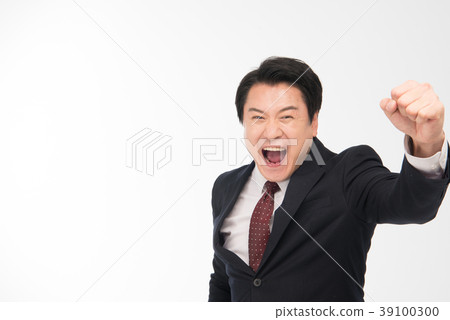 Businessman, CEO, Middle-aged Businessman, CEO, Middle-aged 39100300