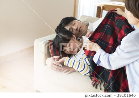 Parent and child Parent and child 39101640
