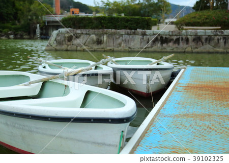 Rowing boat 39102325