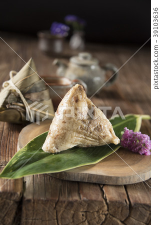 Zongzi 39103636