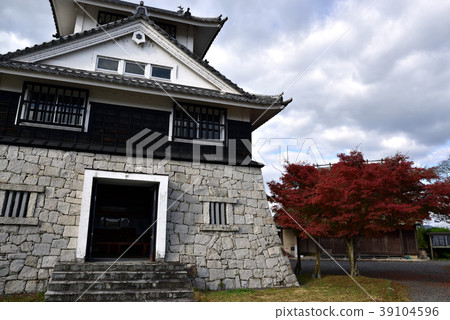 城山公園 - Chausuyama城堡模擬Tenshu(備前國家) 城山公園 - Chausuyama城堡模擬Tenshu(備前國家) 39104596