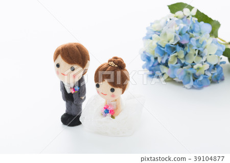 June bride image 39104877