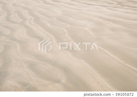 beach closeup, sand pattern - sand ripples texture beach closeup, sand pattern - sand ripples texture 39105872