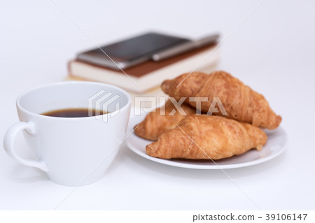 Coffee and bread Coffee and bread 39106147
