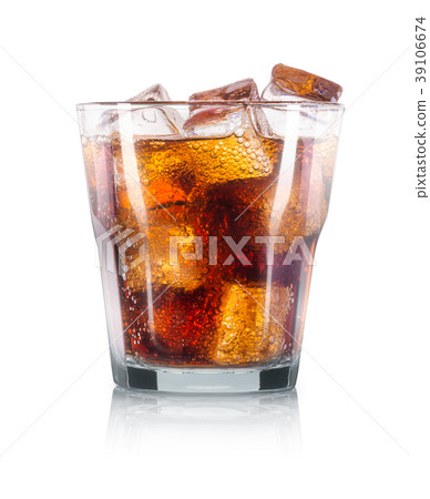 Cuba libre cocktail with ice isolated on white Cuba libre cocktail with ice isolated on white 39106674