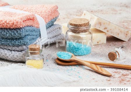 Bath salts in glass bottles,wooden spoon 39108414