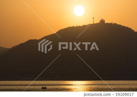 [Aichi Prefecture] Zaoyama Tahara Bay Tidal Flat Sunset 39109017