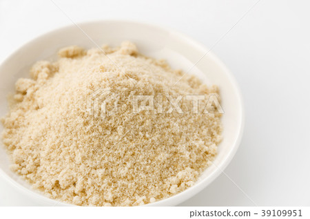Cracked sugar 39109951