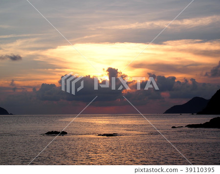在Goto群島沉沒的日落 - 在Goto群島沉沒的日落 - 39110395