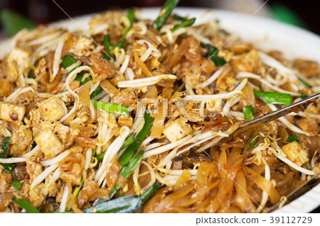 Pathai or Padthai Most popular Fried Noodle Pathai or Padthai Most popular Fried Noodle 39112729