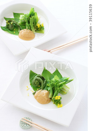 春天綠色醋味噌醬 春天綠色醋味噌醬 39115639