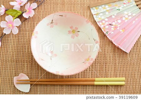 Japanese style food table image 39119609