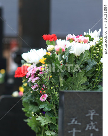 參觀一個巨大的串珠神殿的墳墓 39121894