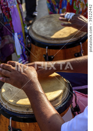 Drum player hands, instrument at samba performace 39122442