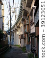 Japanese old guarded dwelling scenery 39123051