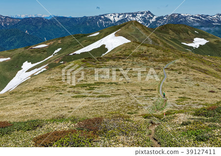 Joetsu邊界，Hilogeyama和Naeba山，白馬山脈的看法 39127411
